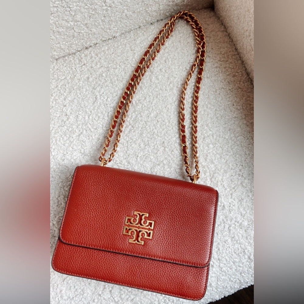Tory Burch convertible shoulder bag. Beautiful rust color.